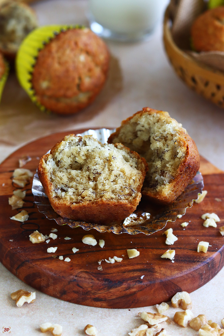 banana muffins showing the inside texture