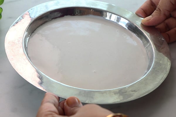 spread in plate