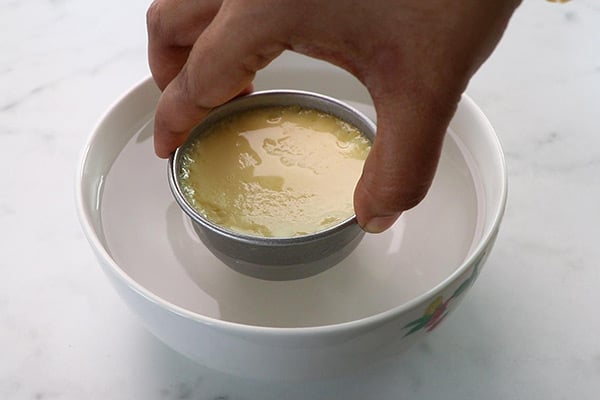 dip in hot water