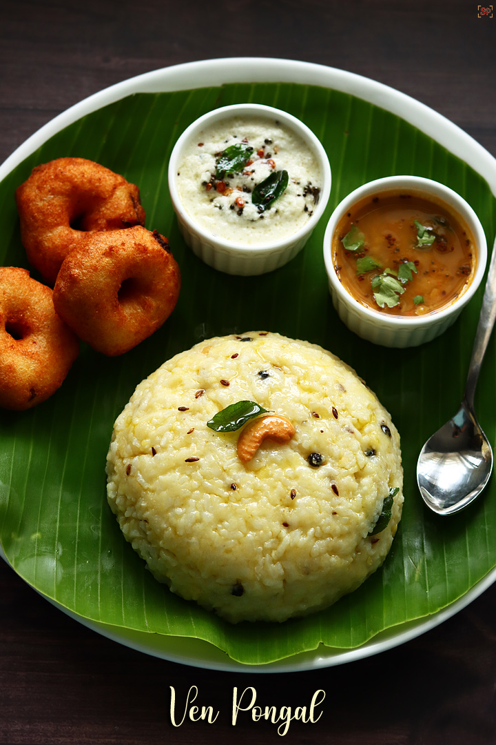 ven pongal served with vada,sambar and chutney