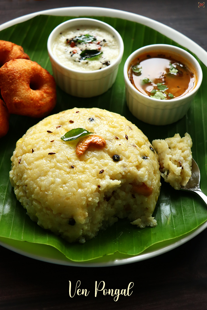 ven pongal served with vada,sambar and chutney