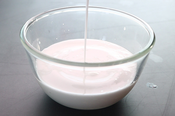 squeeze and extract coconut milk
