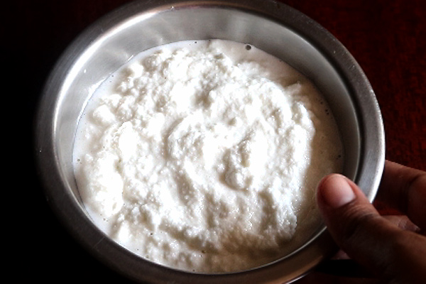 hotel style coconut chutney transfer to a bowl