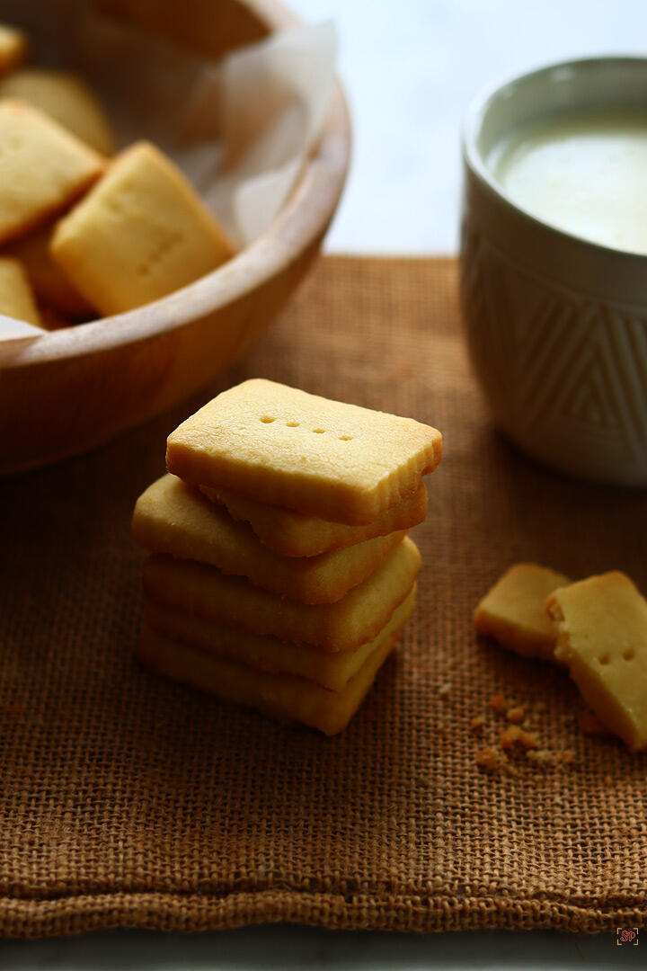 shortbread cookies stacked up