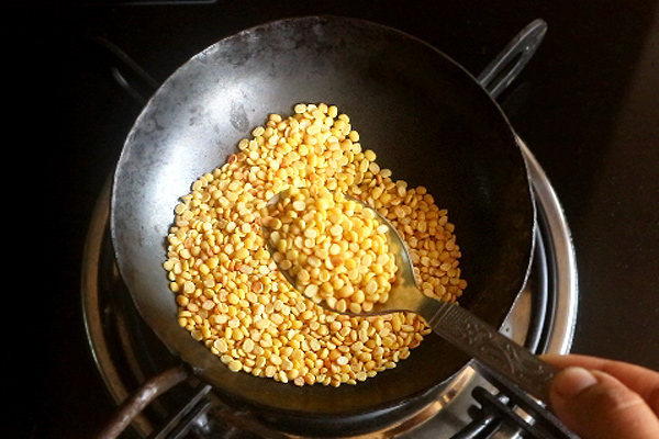 dry roast moong dal