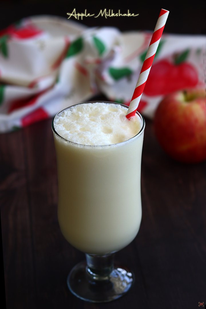 apple milkshake in a glass