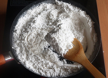roast rice flour