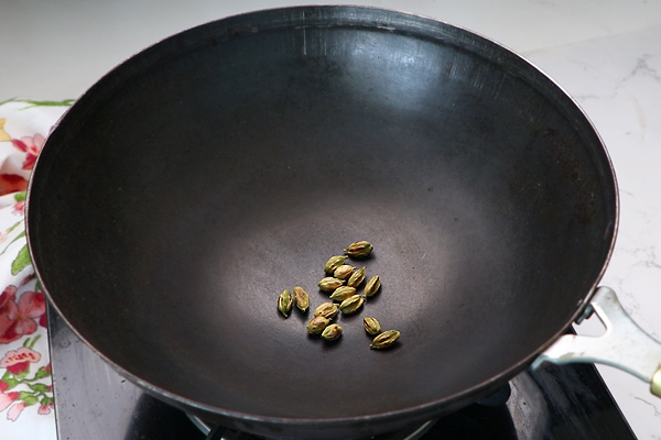 cardamom roasted until golden