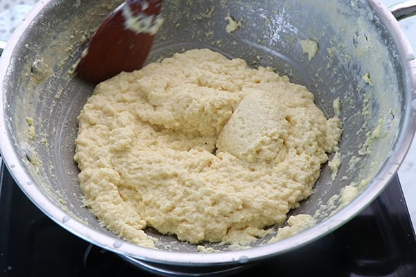 starts to thicken
