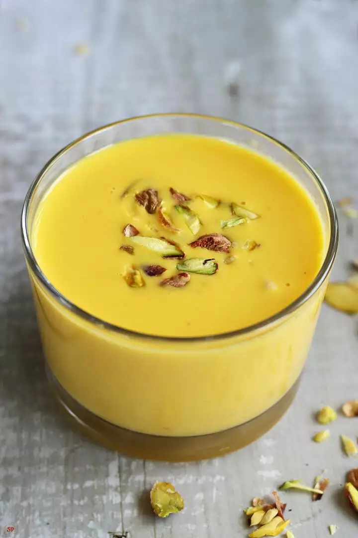 carrot kheer served in a glass cup