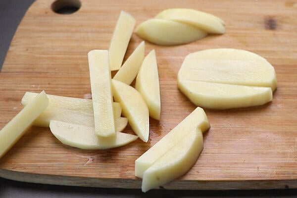 cut into thin strips