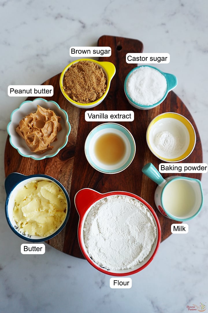 ingredients needed to make peanut butter cookies