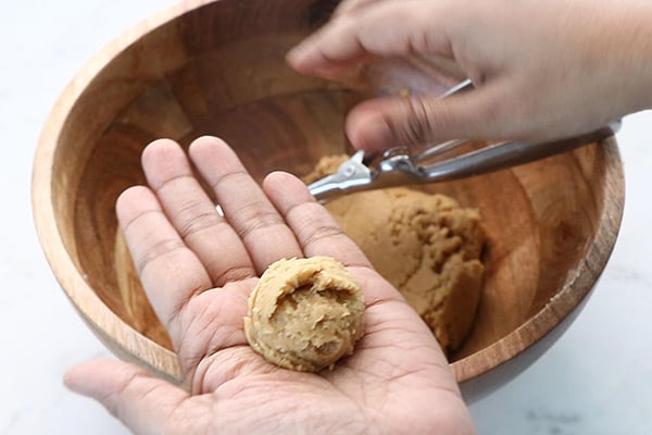 scoop out