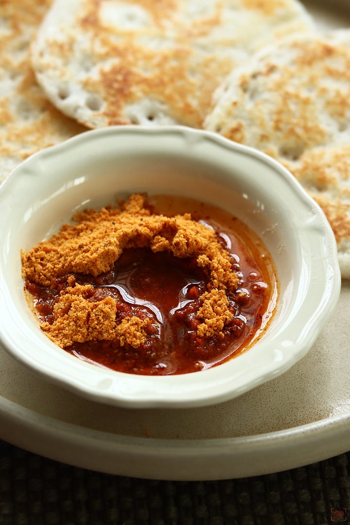 garlic podi with oothapam