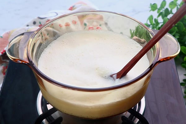 boil and simmer milk