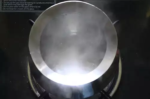 boil water in a pot