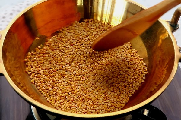 dry roast moong dal