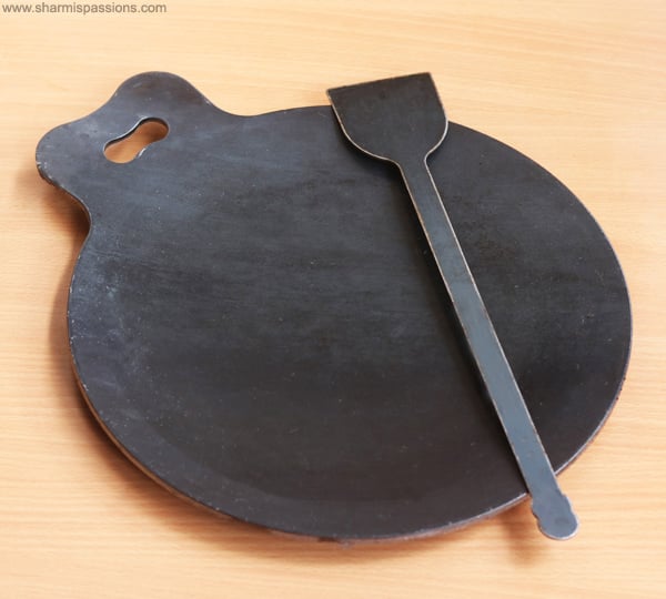 Cast-iron Tawa vs Non-stick Tawa- Which type of Tawa is good for Dosa?