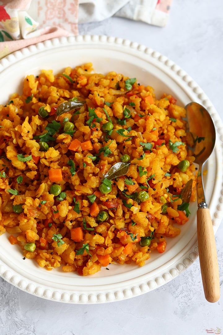 masala poha served hot