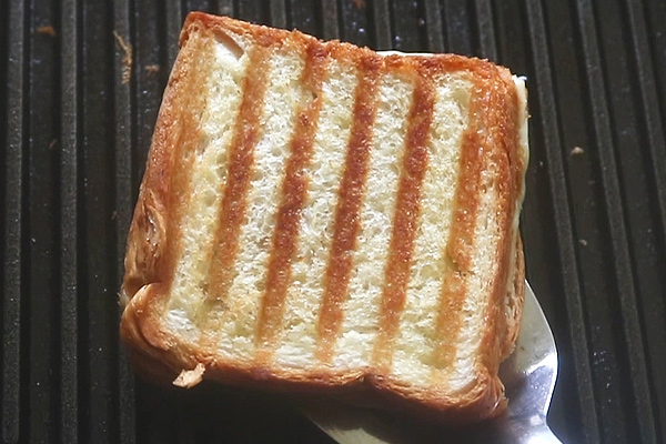 toast till crisp, remove from pan