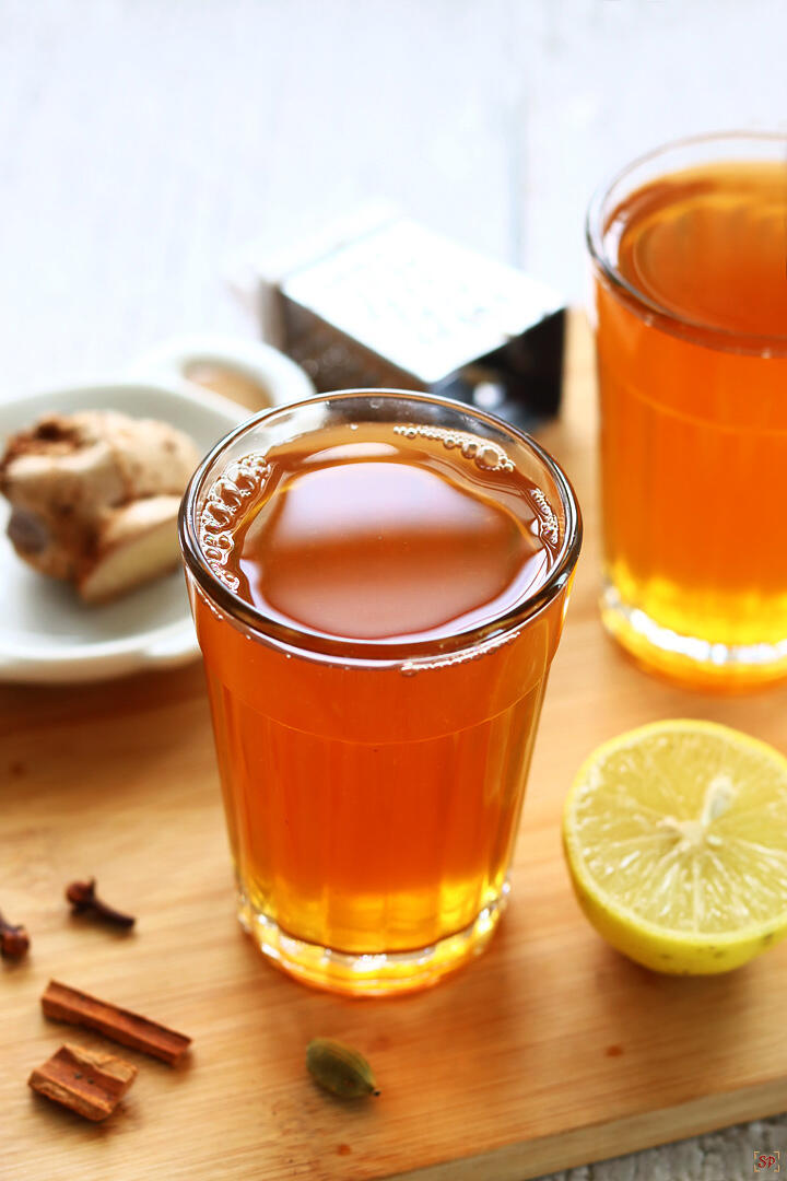 sulaimani tea served in tea glass