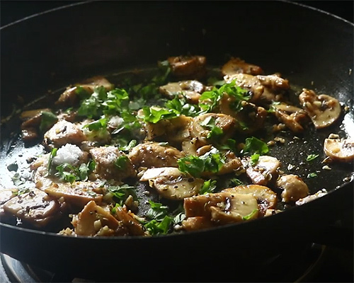 add coriander leaves