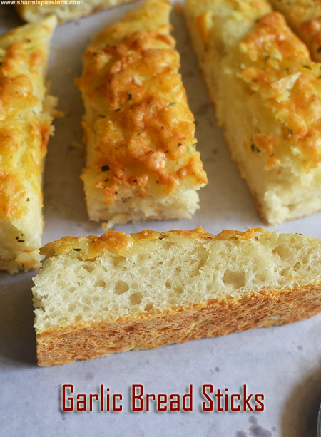 Easy Garlic Bread Sticks Recipe