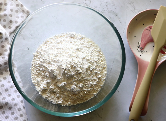 dessicated coconut,icing sugar