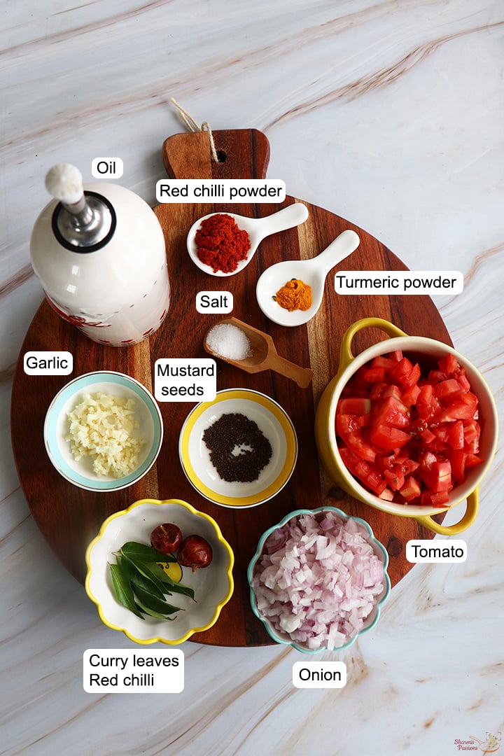 ingredients needed to make onion tomato thokku