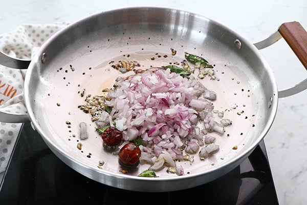 add onion