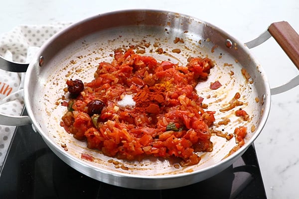 add spice powders