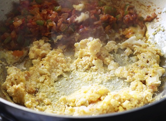 Bread egg masala recipe scramble it