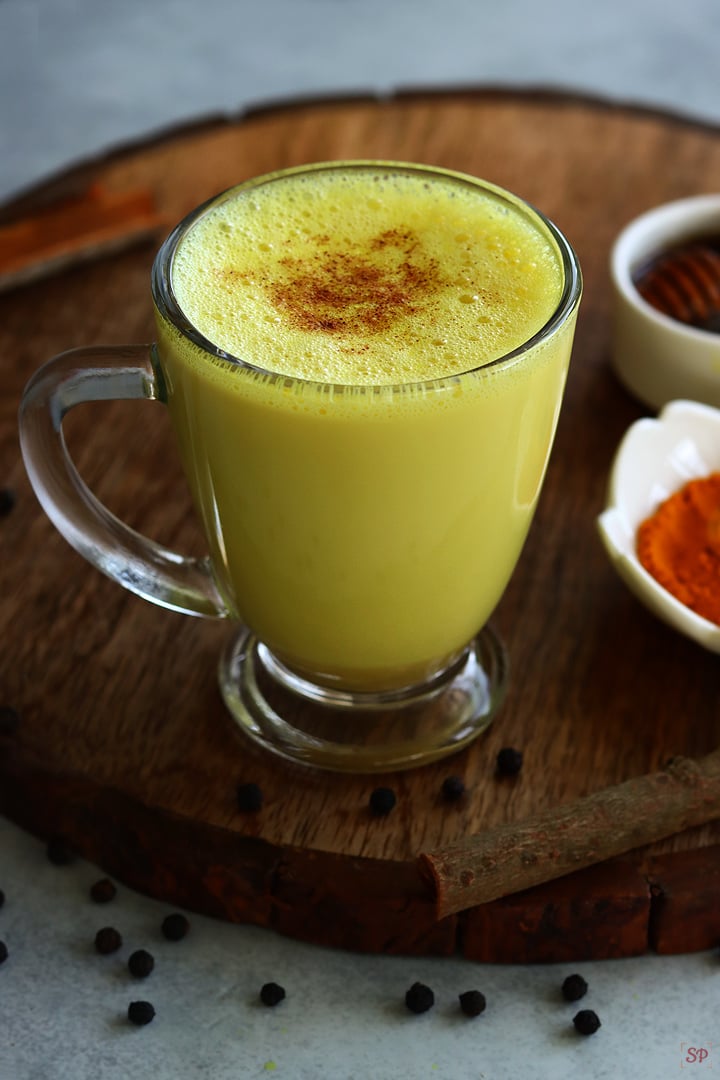 hot turmeric milk served