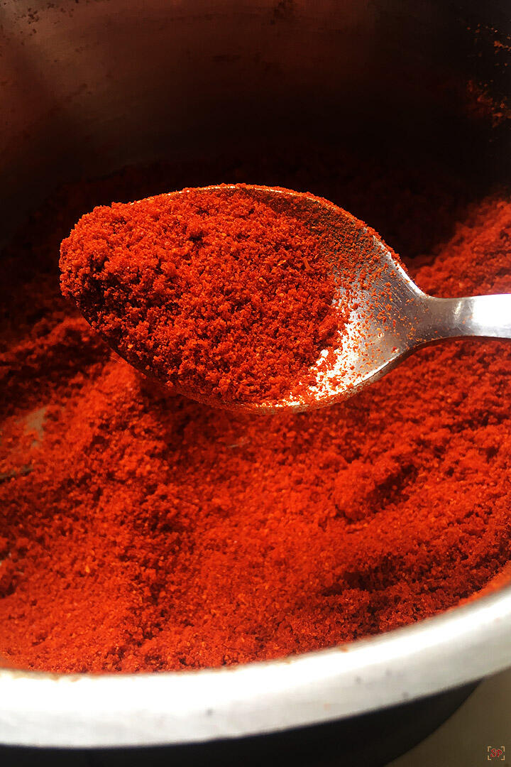 red chilli powder grinded in mixie