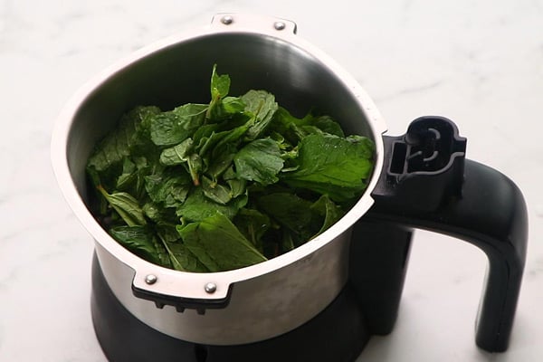 add mint leaves