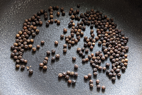 roast pepper corns until golden