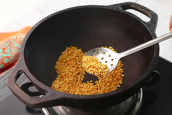 roast moong dal