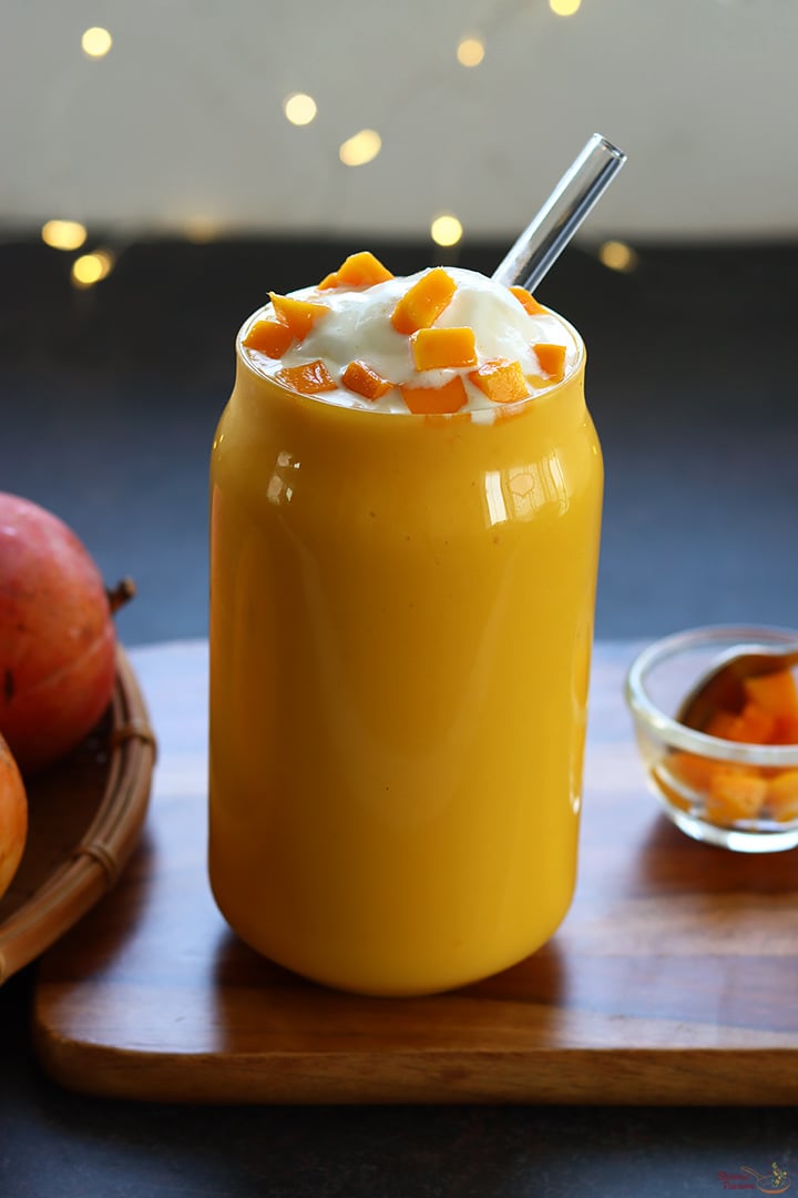 mango milkshake served