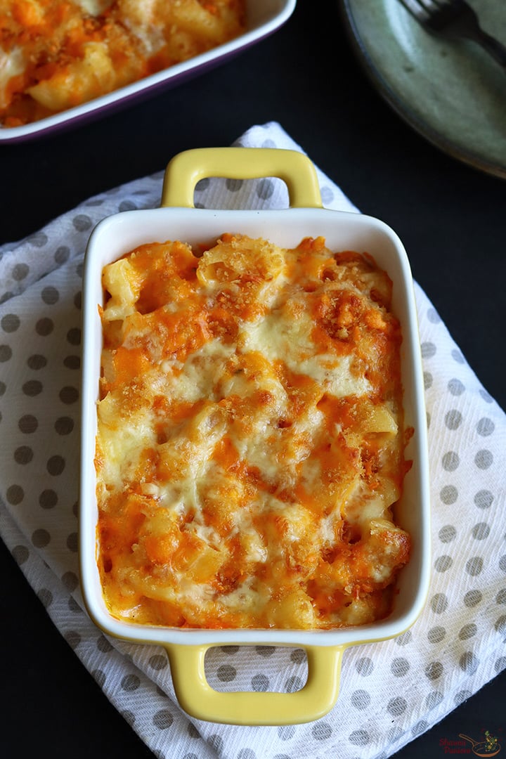 baked mac and cheese served