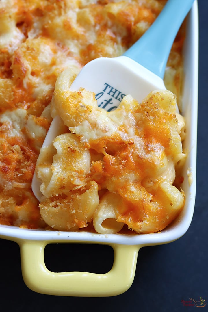 baked mac and cheese served