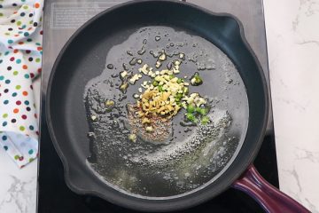 Egg Bhurji Recipe | Anda Bhurji Recipe - Sharmis Passions