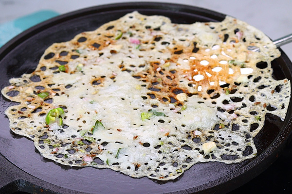 rava dosa is cooked