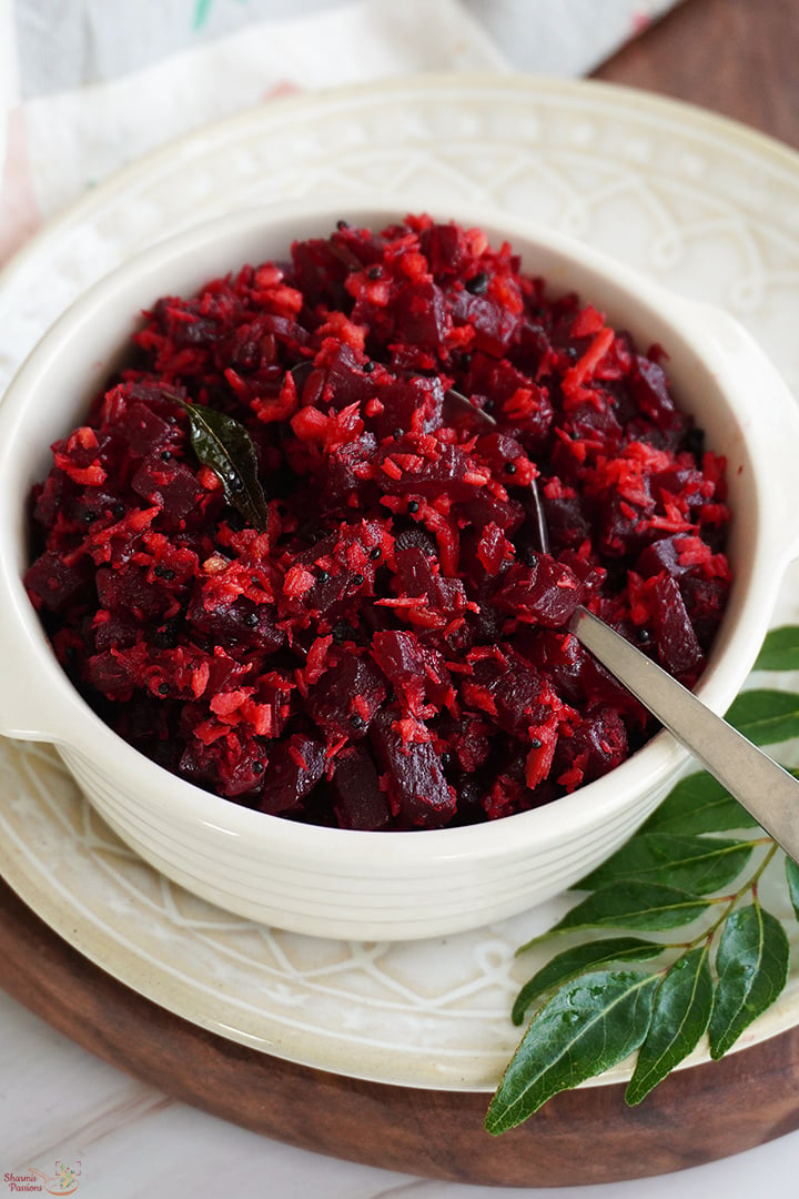 beetroot poriyal served