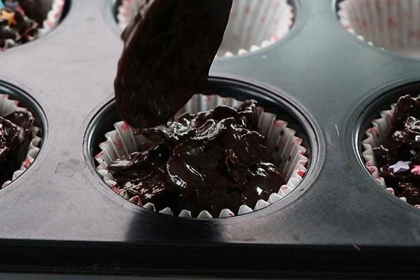 spoon the mixture into liners