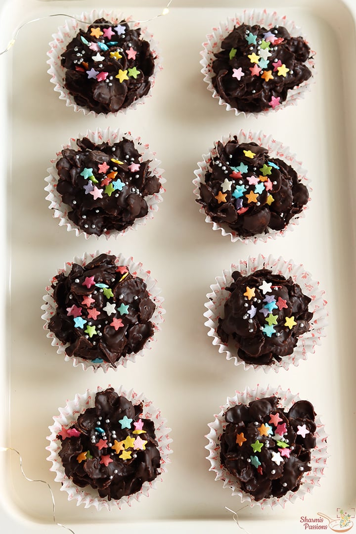 chocolate cornflakes served in muffin liners