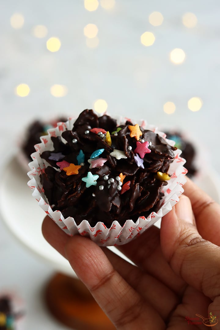 chocolate cornflakes served in muffin liners