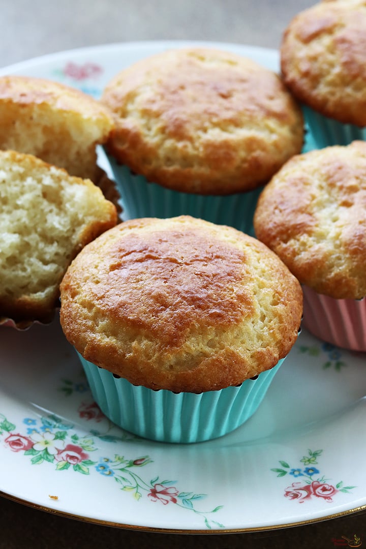 eggless vanilla muffins served