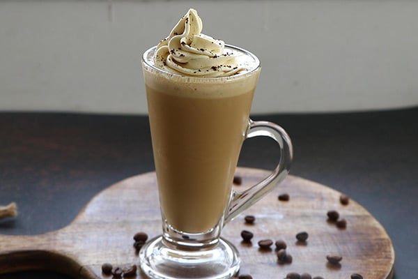 sprinkle instant coffee powder