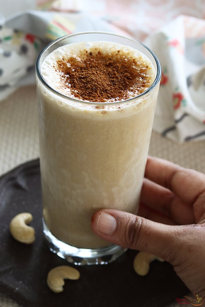 sharjah shake served with malt powder