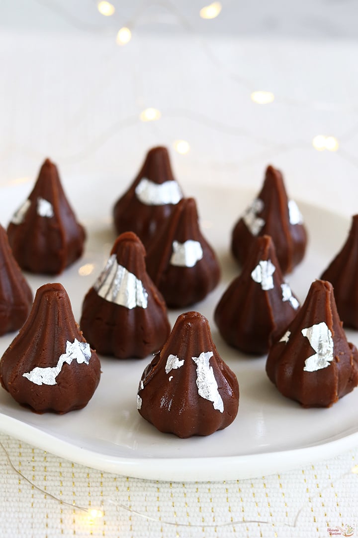 chocolate modak served